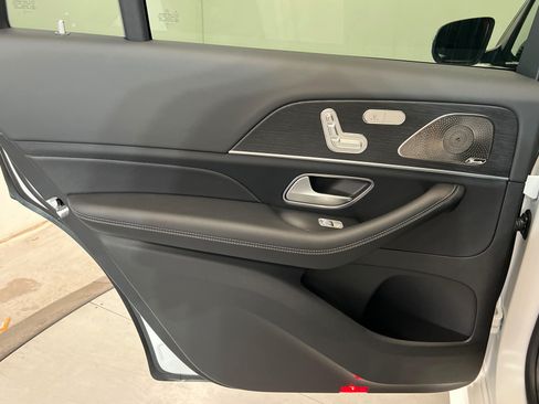 New 2026 Mercedes-Benz GLS 450 4MATIC image 18