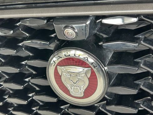 Used 2021 Jaguar F-PACE SVR AWD/4WD image 46