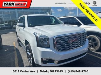 Used 2019 GMC Yukon Denali w/ Open Road Package AWD/4WD video 1
