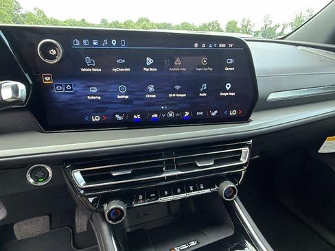 New 2026 Chevrolet Traverse LT FWD image 5