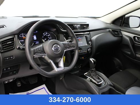 Used 2021 Nissan Rogue Sport S image 13
