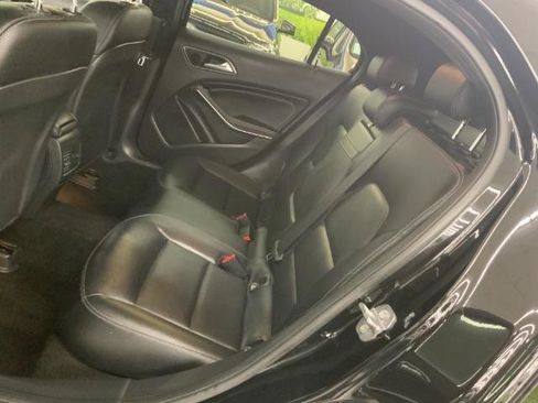 Used 2019 Mercedes-Benz GLA 250 4MATIC image 13