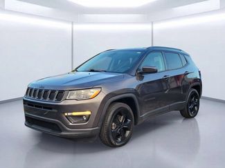 Used 2021 Jeep Compass Latitude FWD video 2