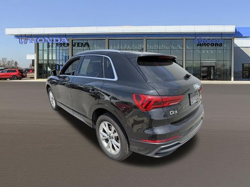 Used 2025 Audi Q3 2.0T Premium AWD/4WD image 3