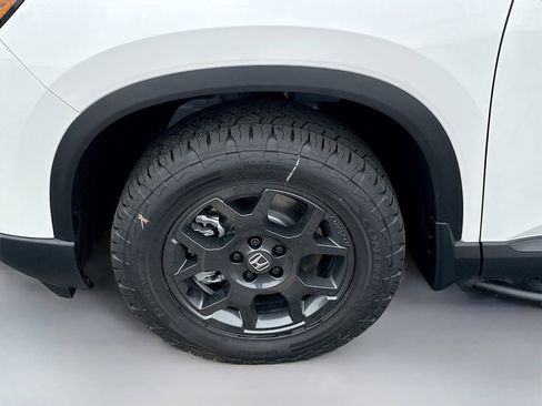 New 2026 Honda Pilot TrailSport image 27