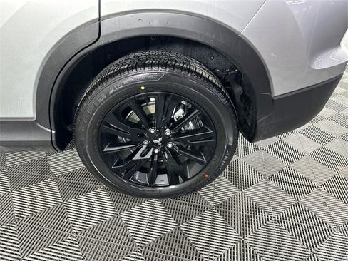 New 2025 Mitsubishi Eclipse Cross LE image 13