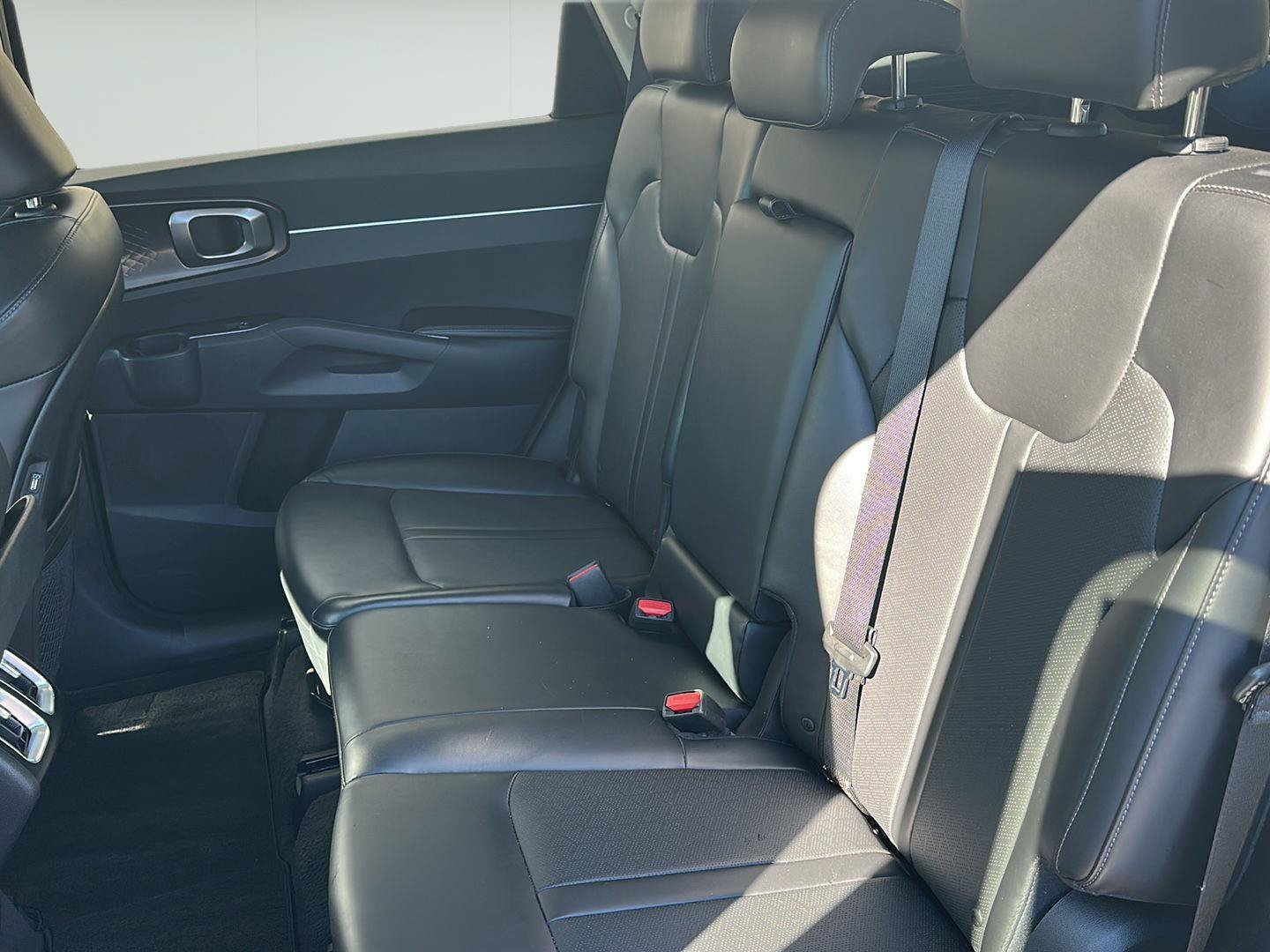 Used 2023 Kia Sorento S w/ Panoramic Sunroof Package FWD image 31