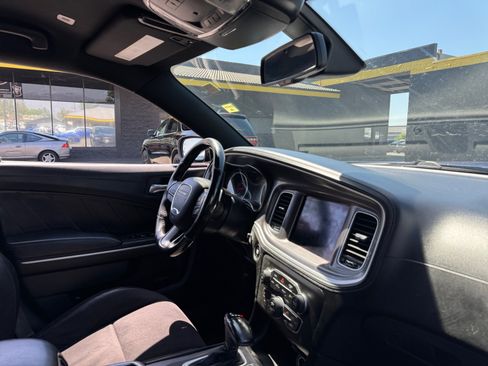 Used 2019 Dodge Charger R/T w/ Plus Group RWD image 16