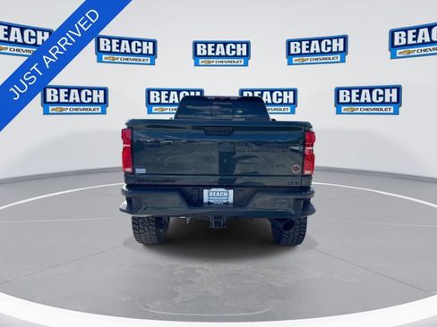 Used 2025 Chevrolet Silverado 2500 LTZ w/ LTZ Premium Package AWD/4WD image 7