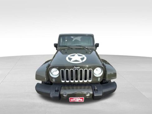 Used 2016 Jeep Wrangler Unlimited Sahara w/ Connectivity Group image 33