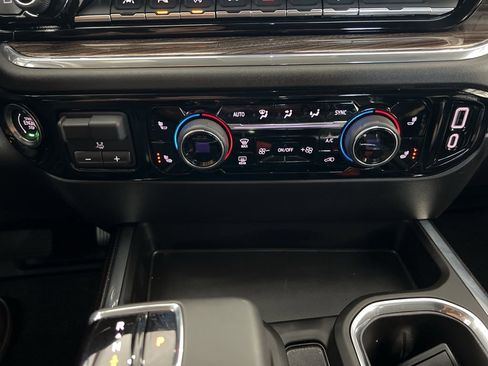 Used 2024 Chevrolet Silverado 1500 RST w/ All Star Edition Plus AWD/4WD image 17