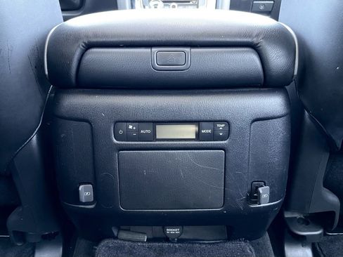 Used 2021 INFINITI QX80 Luxe image 32