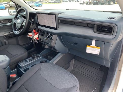New 2025 Ford Maverick XL w/ Equipment Group 102A image 14