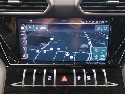 Used 2022 Lamborghini Urus AWD/4WD image 17