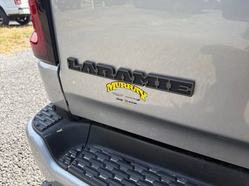 Used 2025 RAM 1500 Laramie w/ Night Edition AWD/4WD image 17