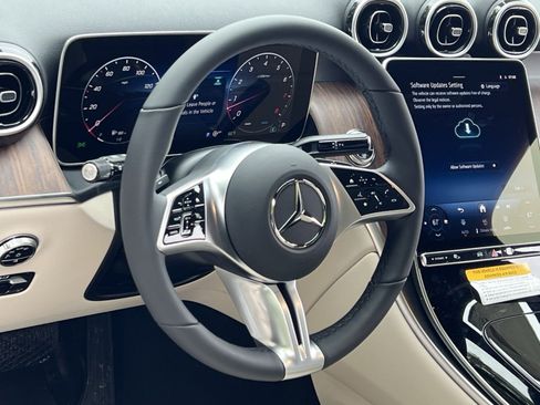 New 2026 Mercedes-Benz GLC 300 4MATIC image 21