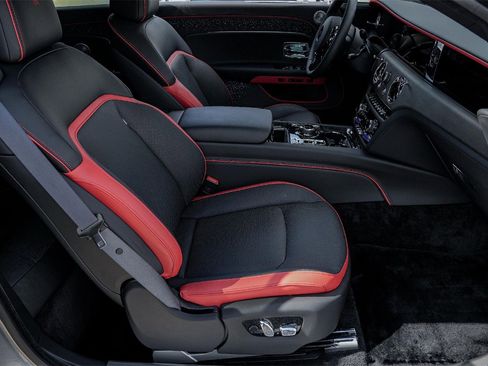 Certified 2025 Rolls-Royce Spectre w/ Spectre Launch Package image 34