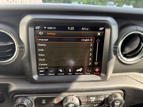 Certified 2023 Jeep Wrangler Unlimited Sahara AWD/4WD image 90