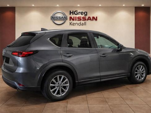 Used 2025 MAZDA CX-5 AWD 2.5 S w/ Select Package image 4