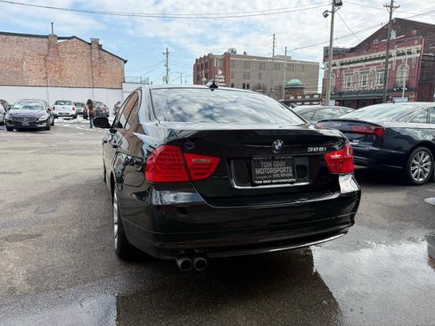 Used 2011 BMW 328i Sedan image 4