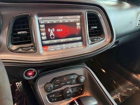 Used 2023 Dodge Challenger SRT Hellcat RWD image 15
