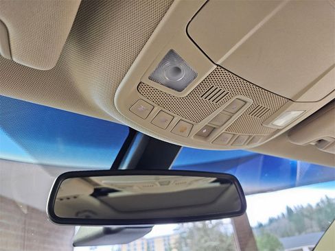 Used 2018 Lincoln MKX Reserve w/ Luxury Package image 30