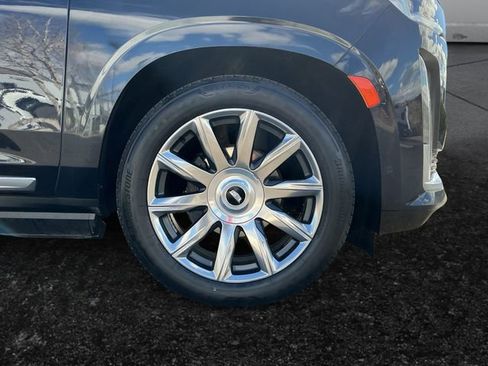 Used 2021 Cadillac Escalade Premium Luxury Platinum image 13