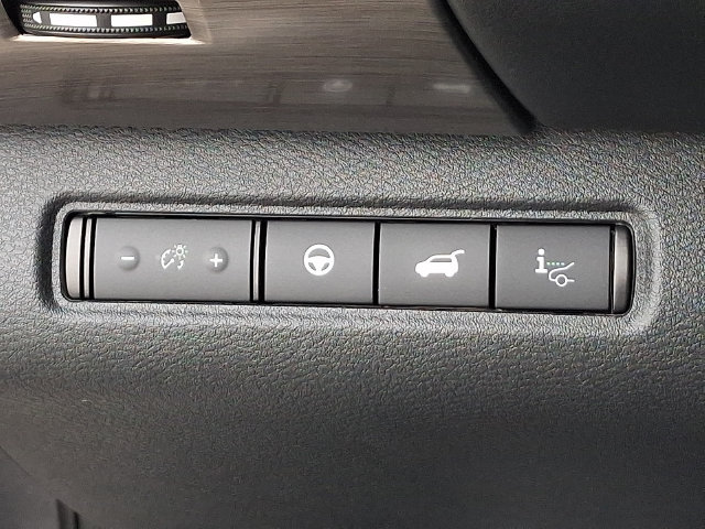 Used 2023 Nissan Pathfinder Platinum AWD/4WD image 9