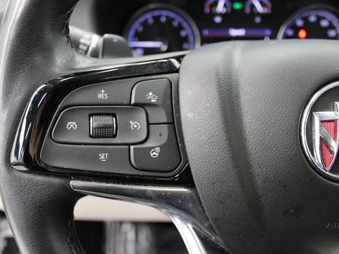 Used 2023 Buick Enclave Essence w/ Experience Buick Package image 22