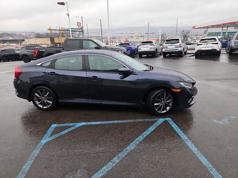 Used 2019 Honda Civic EX image 2
