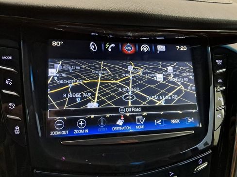 Used 2018 Cadillac Escalade ESV Luxury image 18