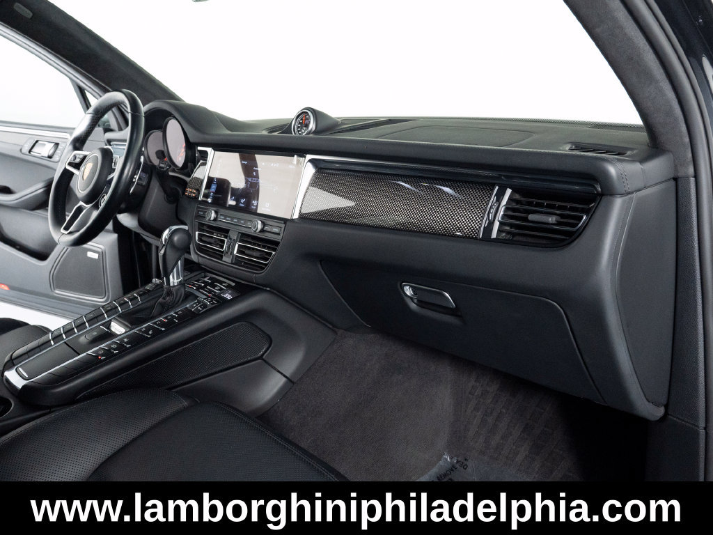 Used 2021 Porsche Macan Turbo AWD/4WD image 35
