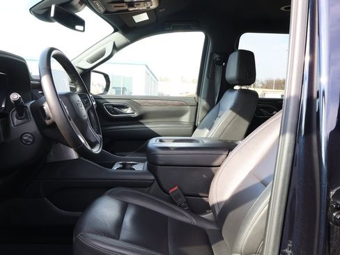 Certified 2024 Chevrolet Suburban Z71 w/ Off-Road Capability Package image 10