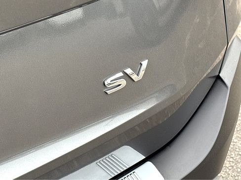 Used 2022 Nissan Rogue SV image 28