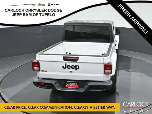 Used 2022 Jeep Gladiator Sport image 46