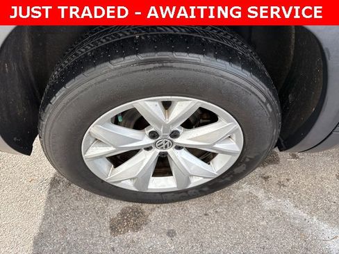 Used 2018 Volkswagen Atlas SE image 19