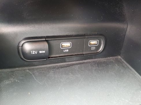 Used 2023 Kia K5 GT-Line image 32