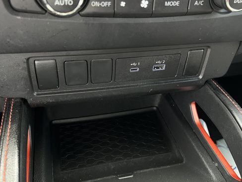 Certified 2024 Nissan Frontier PRO-4X w/ Off-Road Protection Package image 18