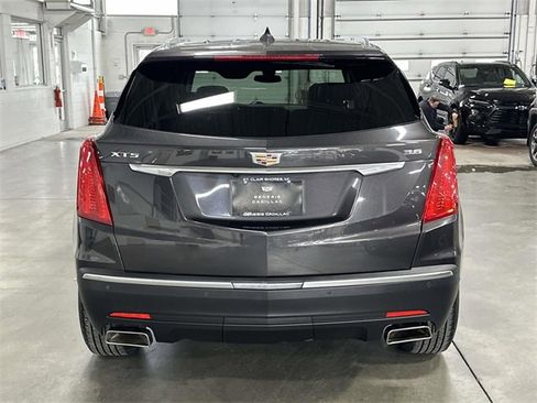 Used 2018 Cadillac XT5 Luxury w/ Driver Awareness Package image 7