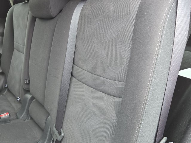 Used 2016 Nissan Rogue SV AWD/4WD image 17