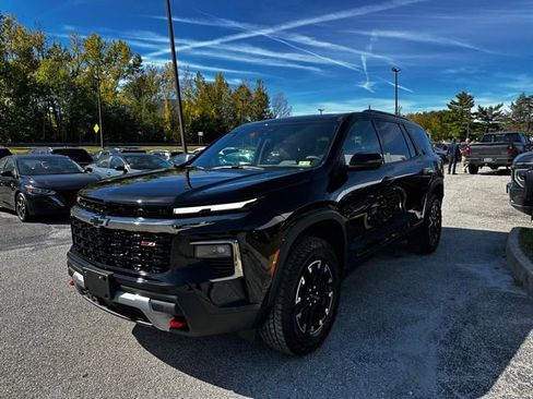 New 2026 Chevrolet Traverse Z71 w/ Driver Confidence Package image 4