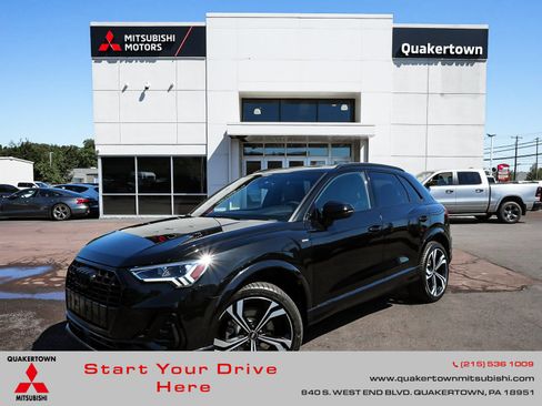 Used 2023 Audi Q3 2.0T Premium Plus w/ Premium Plus Package AWD/4WD image 1