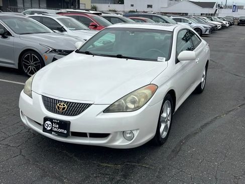 Used 2004 Toyota Solara SLE FWD image 3