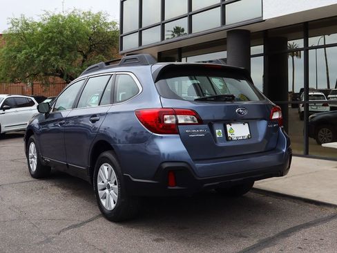 Used 2018 Subaru Outback 2.5i image 9