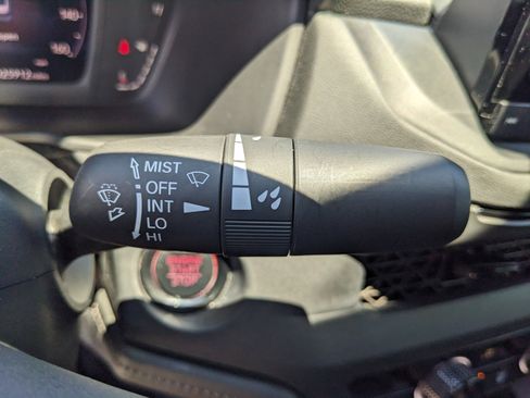 Used 2025 Honda Accord LX image 31