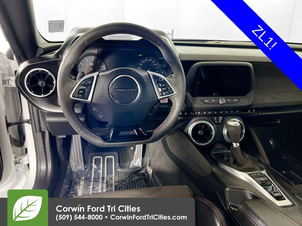 Used 2022 Chevrolet Camaro ZL1 RWD image 24