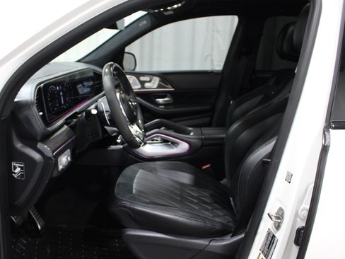 Used 2021 Mercedes-Benz GLS 63 AMG 4MATIC image 3