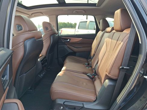 Used 2024 Acura MDX SH-AWD w/ Technology Package image 10
