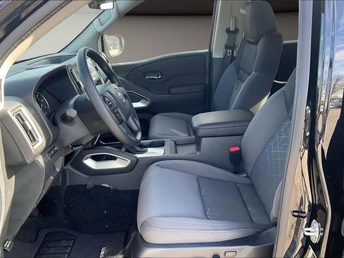 New 2026 Nissan Frontier SV RWD image 7