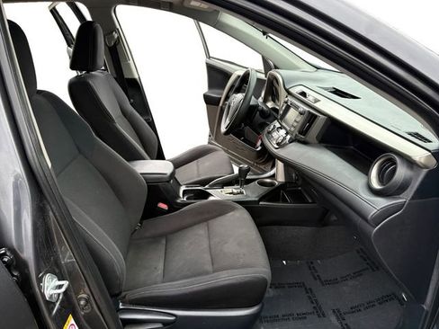 Used 2013 Toyota RAV4 XLE AWD/4WD image 11
